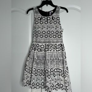 Women’s Sleeveless Lace Print Flowy Dress by Alya